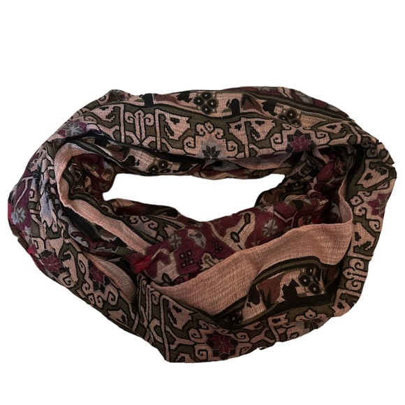 Accessories - Bohemian thick infinity scarf